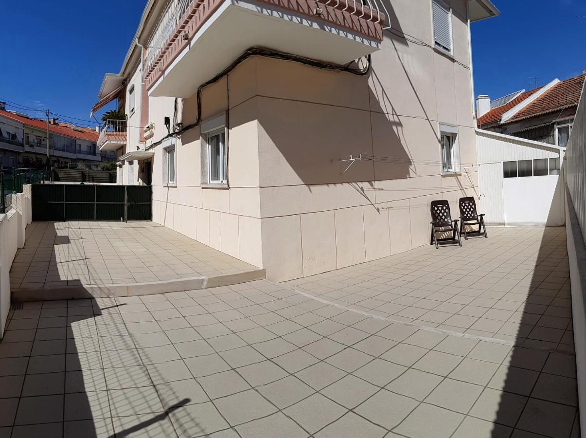 Casa Gil Anes Apartment Almada Exterior photo